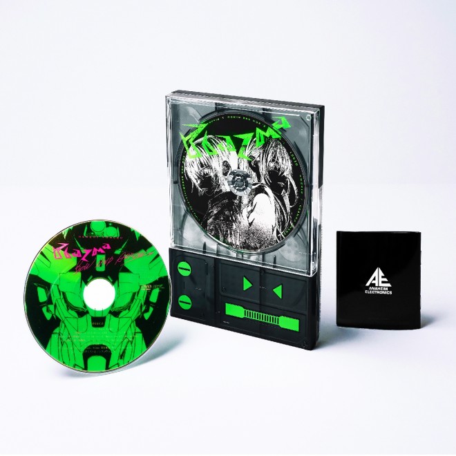 Kenshi Yonezu celebrates his 15th single “Plazma / BOW AND ARROW” with four editions, including controller device and HALO versions, illustrated by Yonezu himself. Poster campaigns and a live photo exhibition shot by Jiro Konami further mark this release.